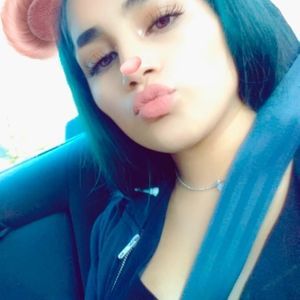 Meet your Posher, Lidia